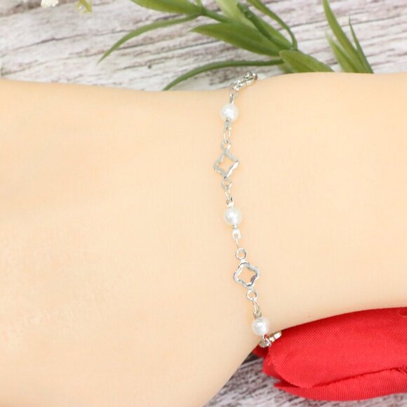 "Trendy Bracelet for Girls & Women – Cute, Adjustable & Gift-Ready | MLCRC1005 - Picture 6 of 10